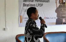 Foto Kegiatan Seminar pembukaan LPDP 2024 9 ~blog/2024/7/8/gambar_whatsapp_2024_07_04_pukul_19_48_42_056fef37